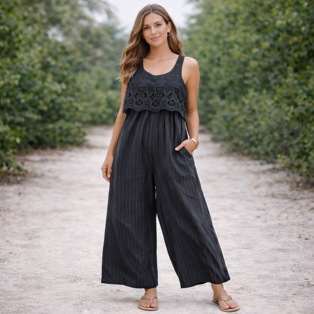 Lucky Brand Jumpsuit Women's Large Wide Leg Crochet Lace Sleeveless Boho‎ Black